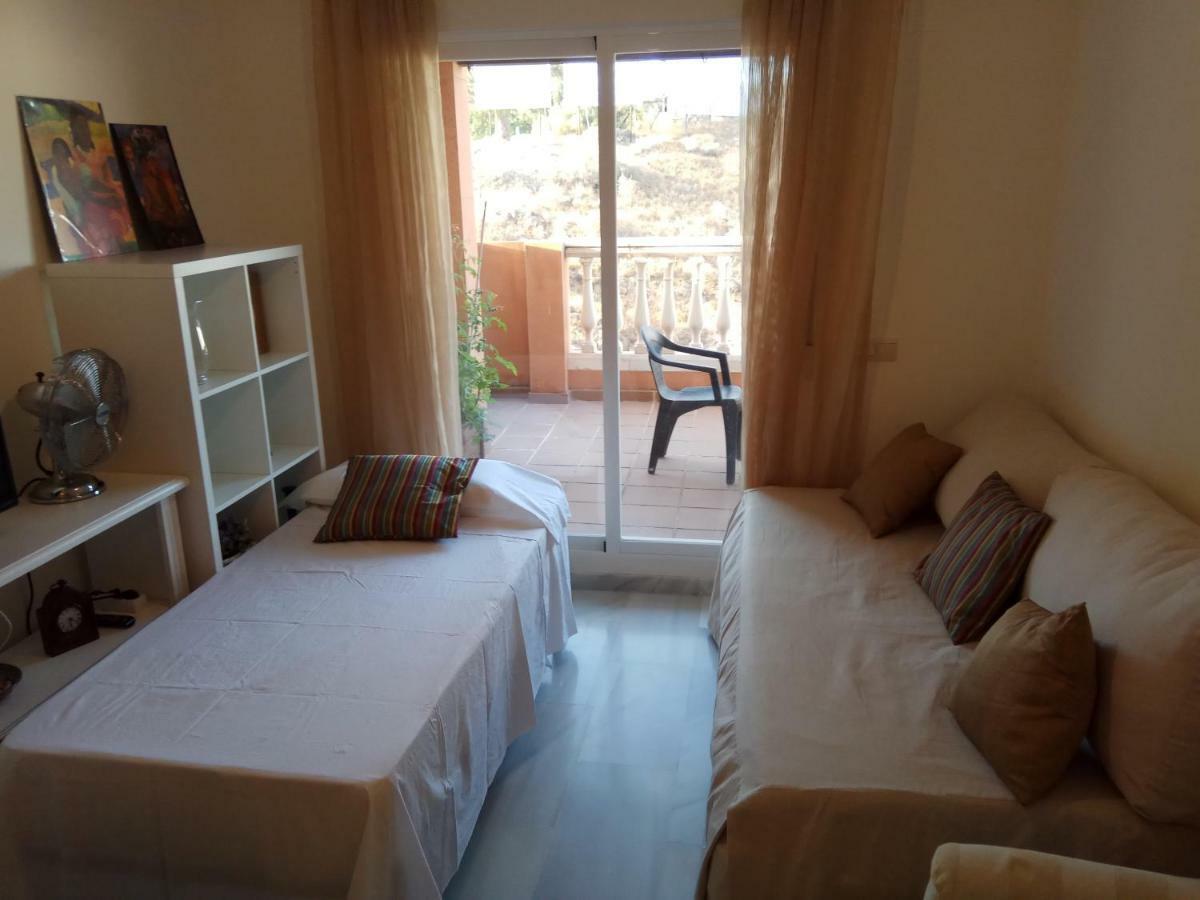 Appartement Precioso Atico En Torre De Benagalbon A 20 Metros Del Mar. Extérieur photo